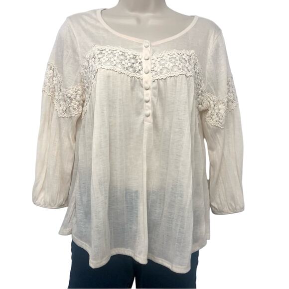 Cream Crochet Trim Henley Style Pop Over Top Scoop Neck Button Trim Loose fit - Picture 8 of 16